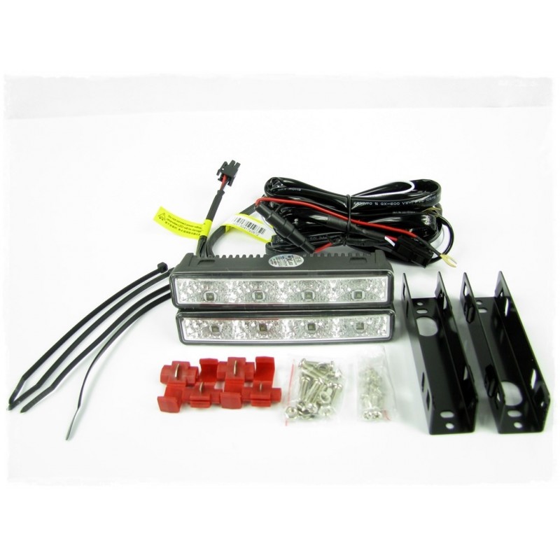 UNIVERSAL LAMP Lampy uniwersalne DRL (światła do jazdy dziennej) P