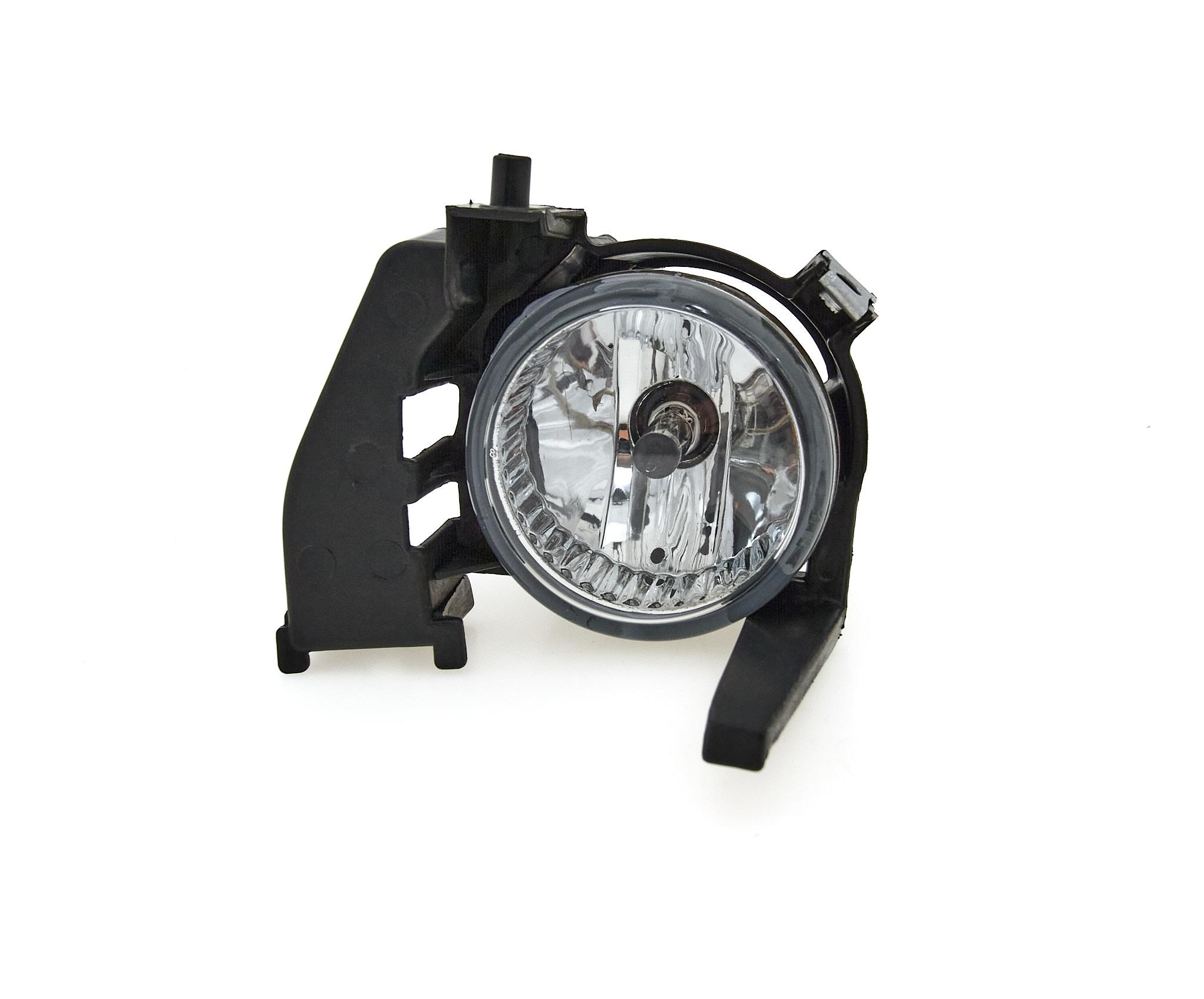 SUBARU FORESTER 06 - 08 LAMPA PRZECIWMGIELNA